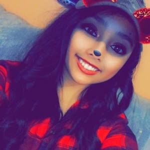 Meet your Posher, Natasha